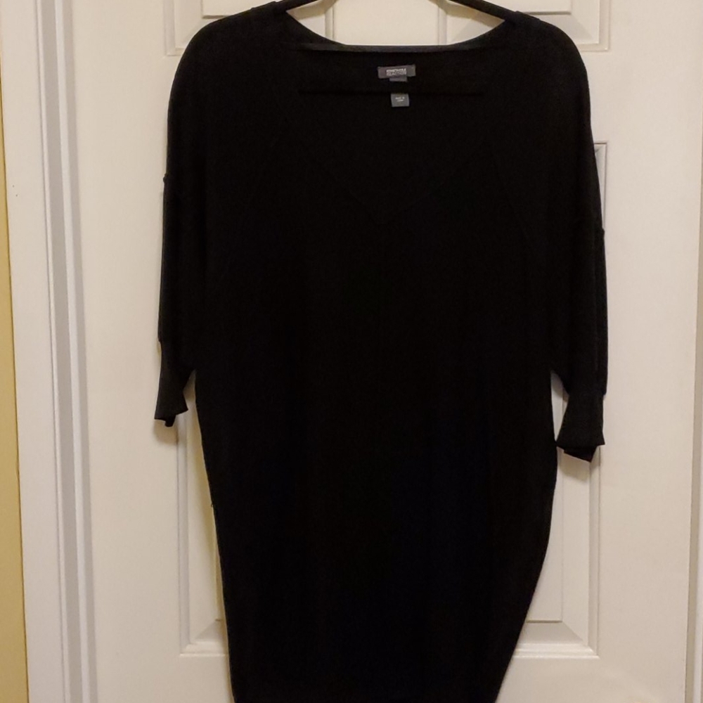 Kenneth Cole Reaction Black V-Neck Sweater